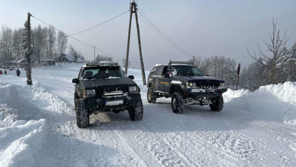 OFF ROAD na dwa samochody 90 minut - obrazek 4